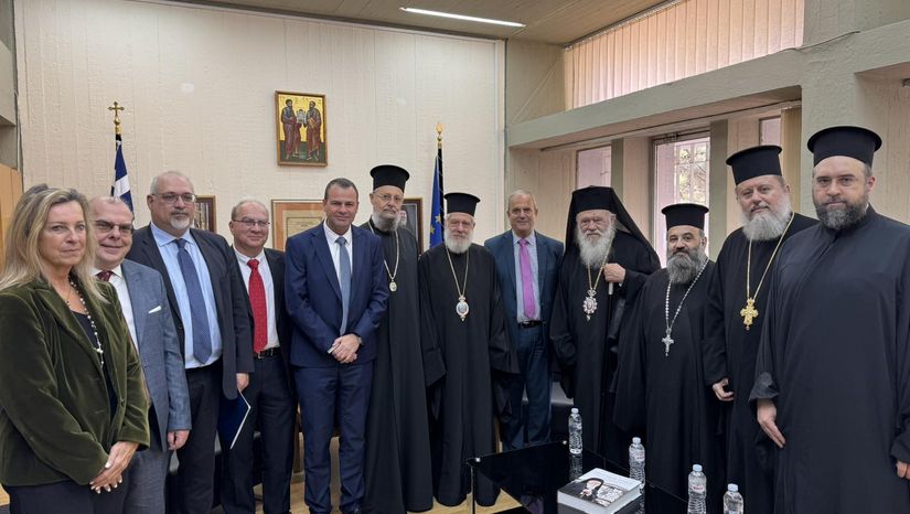 ΥΠΟΔΟΧΗ ΠΡΩΤΟΕΤΩΝ ΦΟΙΤΗΤΡΙΩΝ/ΤΩΝ ΘΕΟΛΟΓΙΚΗΣ ΣΧΟΛΗΣ ΑΘΗΝΩΝ ΑΚΑΔΗΜΑΪΚΟΥ ΕΤΟΥΣ 2024-25 - (Δ.Τ. & ΦΩΤΟΘΗΚΗ)