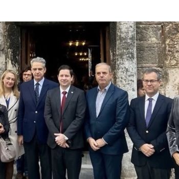 Από τον εορτασμό των Εισοδίων της Θεοτόκου στον εμβληματικό βυζαντινό ναό της Καπνικαρέας (2025)