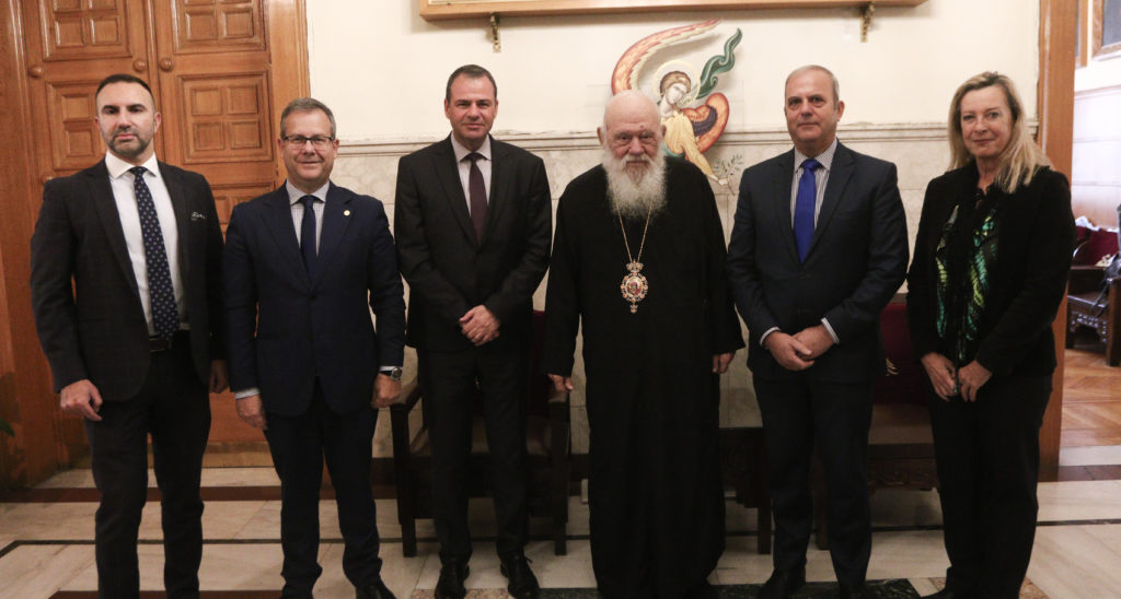 Πρόσκληση στον Αρχιεπίσκοπο για το Διεθνές Συνέδριο της Θεολογικής Σχολής ΕΚΠΑ για την Α’ Οικουμενική Σύνοδο